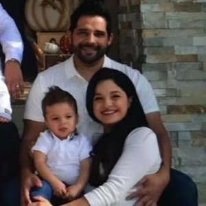 Meet your Posher, Hilda